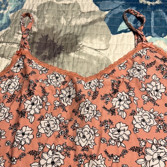 Lala Sleepwear - Picture 3 of 6